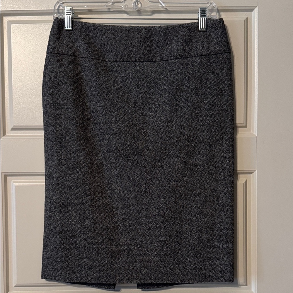 Banana Republic Charcoal Pencil Skirt